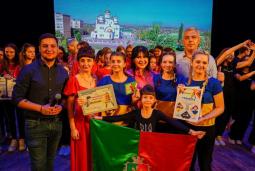 Вітаємо талановитих дітей Криворізької гімназії №87 та їх педагога-організатора з зайнятим І місцем у проєкті «Шкільний батл»