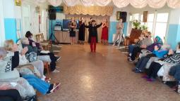 Щорічно першого жовтня в нашій країні відзначається День ветерана та людей похилого віку