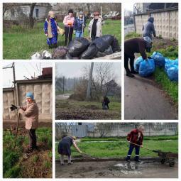Благоустрій району у рамках акції «чистий четвер»