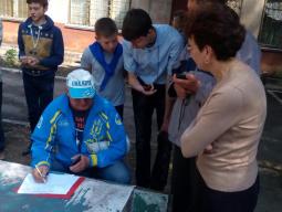 12 травня 2017 року відбулися відкриті районні змагання на Кубок Довгинцівського району з радіокерованих автомоделей «Автоперегони – 2017»