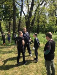 У сквері «Дружба» проведено естафети «Веселі старти» та організовано показові виступи