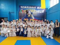 Вихованці ДЮСШ №9 посіли перше командне місце на чемпіонаті міста з боротьби дзюдо серед юнаків та дівчат