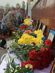 Сьогодні відкрито одразу 9 меморіальних дошок на честь загиблих ГЕРОЇВ