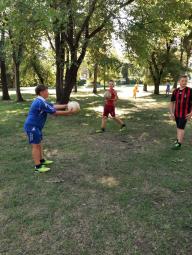 У рамках реалізації соціального проєкту «Активні парки – локації здорової України» організовано та проведено рухливі ігри та естафети