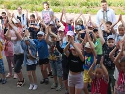 Розпочалася І зміна дитячих майданчиків літнього дозвілля