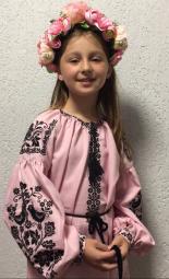 Пишаємось нашими маленькими, талановитими українцями!