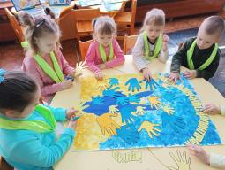 Ми вдячні тим, хто незалежно від віку, статі, професії, статків, присвятив себе волонтерству