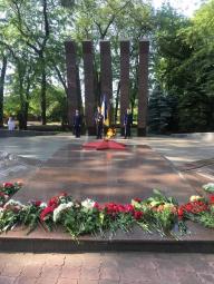 22 червня 2021 року в Парку залізничників відбулося урочисте покладання квітів