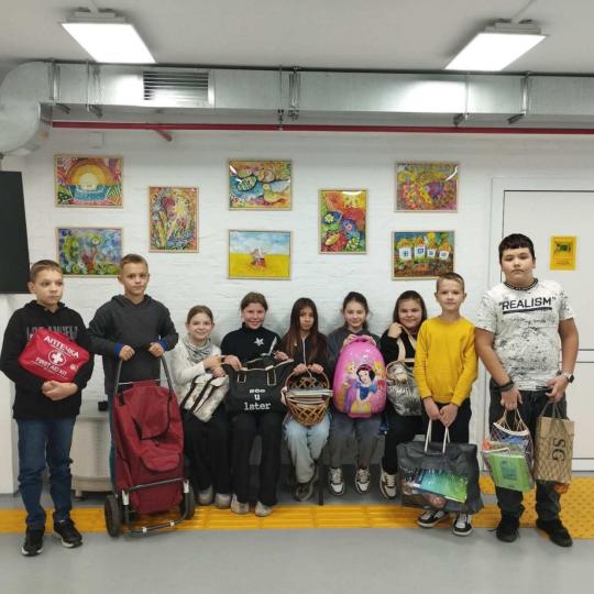 День без портфелів!