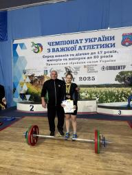 Вихованка ДЮСШ №9 посіла III місце на чемпіонаті України з важкої атлетики серед юнаків та дівчат до 17 років