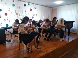 Вихованці музичної школи №11 привітали рідне місто з 249-ю річницею від дня заснування