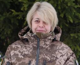 Рік тому, 26 лютого 2022 року, загинула наша землячка, бойовий медик, сержант Дерусова Інна Миколаївна