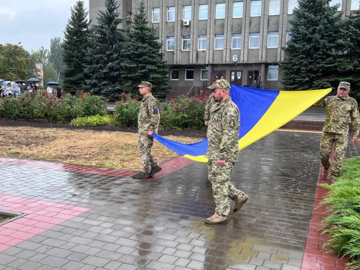 Урочисте підняття Державного Прапора України