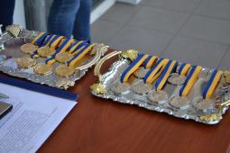 27 червня 2019 року відбулось вшанування випускників закладів освіти Довгинцівського району, успіхи яких за підсумками навчання відзначено медалями