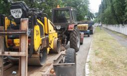 Комплексний благоустрій територій Довгицнівського району триває