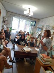 Спеціалістами служби у справах дітей проведено захід на тему «Сімейні форми виховання дітей-сиріт та дітей, позбавлених батьківського піклування», «Патронат над дитиною»