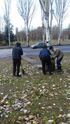 Триває благоустрій Довгинцівського району!