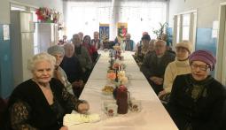 30 листопада 2018 року громадян з особливими потребами, які перебувають на обліку у відділенні соціальної допомоги вдома запросили до круглого столу «З любов’ю в серці»