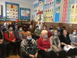 Напередодні Міжнародного жіночого дня голова районної в місті ради привітав жінок – голів первинних ветеранських організацій Довгинцівського району