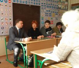 05 квітня 2017 року була проведена щомісячна нарада з головами квартальних та вуличних комітетів територіального комітету № 1