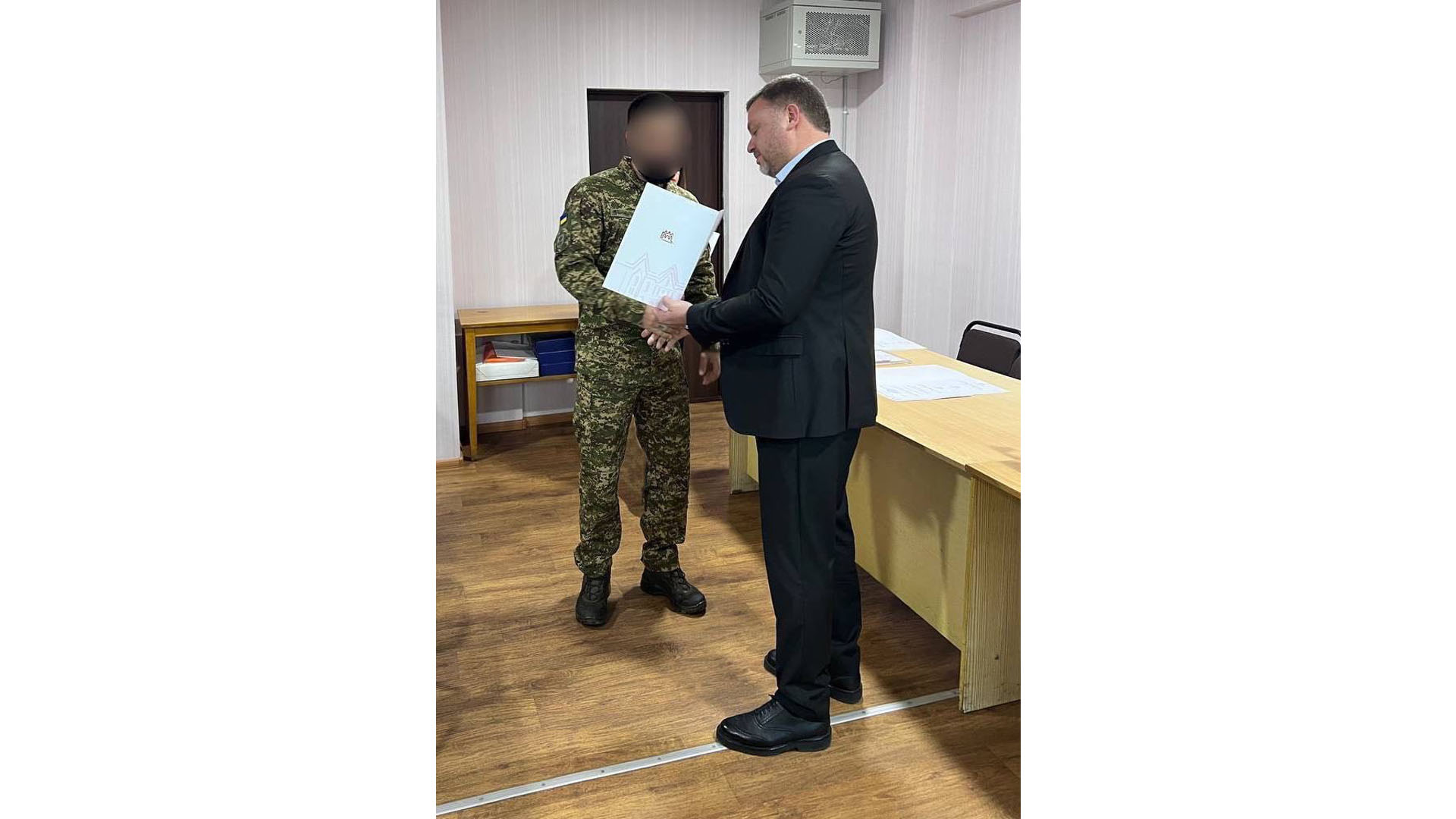 06, 07 грудня з`єдналися в одну символічну стрічку, нагадуючи нам про головне!