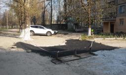 Тривають роботи з благоустрою Довгинцівського району