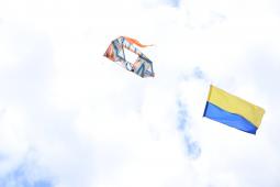 06 червня у Довгинцівському районі відбувся обласний відкритий фестиваль повітряних зміїв пам’яті Олега Сільченка