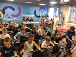 Продовжується робота літніх майданчиків 3 зміни