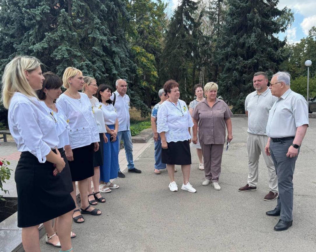 Вручення спеціалізованого автомобіля